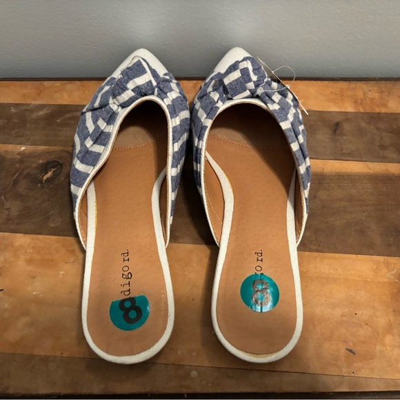 Indigo Rd. Mules-NWT - Picture 4 of 5